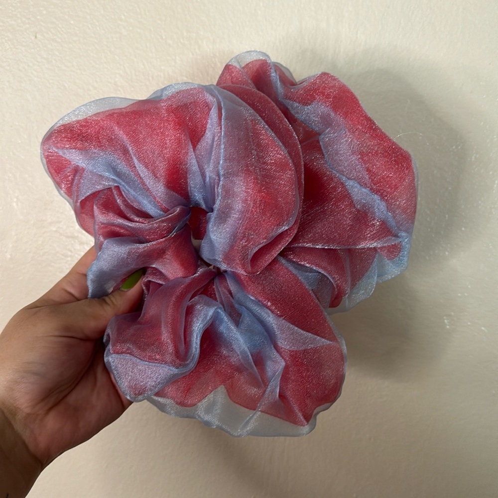 Roomshop Giant Scrunchie